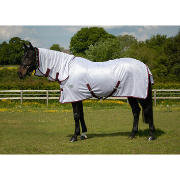 Jhl Essential Fly Rug Combo White/Burgundy