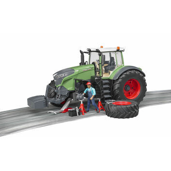 Bruder Fendt 1050 Vario Tractor with Mechanic + Garage Equipment 1:16
