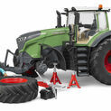 Bruder Fendt 1050 Vario Tractor with Mechanic + Garage Equipment 1:16 additional 4