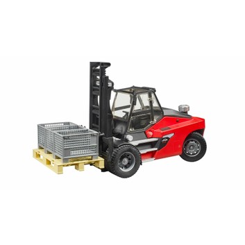 Bruder Linde HT160 Forklift with Pallet and 3 Cages 1:16