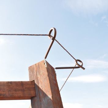 10 x Gallagher Offset Pigtail Insulator 17.5cm Terra (Brown) alternative