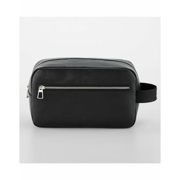 Quadra Tailored Luxe PU Wash Bag Black