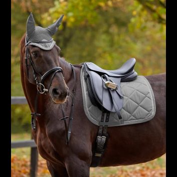 Waldhausen Competition All Purpose Black Saddle Pad alternative