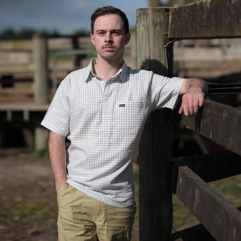 Betacraft Men's Horizon Cream/Cool Blue Short Sleeved Shirt