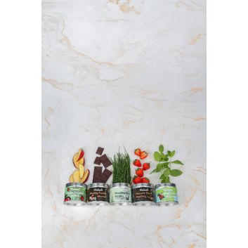 Hy Equestrian Thelwell Collection Candle - Meadow Hay Magic alternative