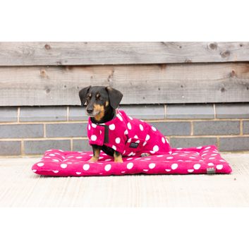 Supreme Products Dotty Fleece Dog Bed - Paradise Pink alternative