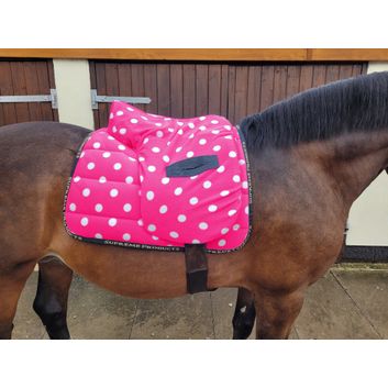 Supreme Products Ride on Dotty Fleece Saddle Cover - Paradise Pink alternative