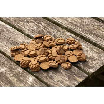 Benji &amp; Flo Little Paws Sit &amp; Stay Training Treats - Chicken alternative