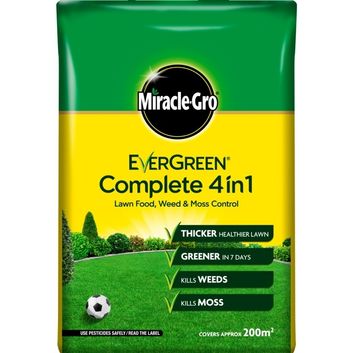 Miracle-Gro® Evergreen Complete 4 in 1