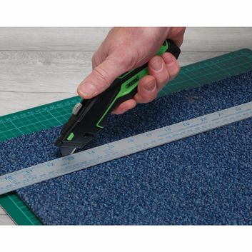 Draper 04773 Retractable &amp; Folding Trimming Knife Set with 10 x SK2 Two Notch Blades alternative