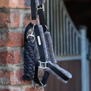 Whitaker Hc171 Holmfirth Furry Headcollar &amp; Lead Rope Black alternative
