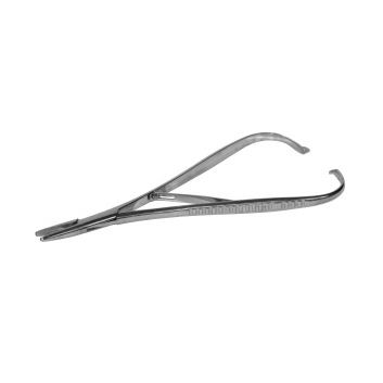 Needle Holder ‘Mathieu’ 17 cm