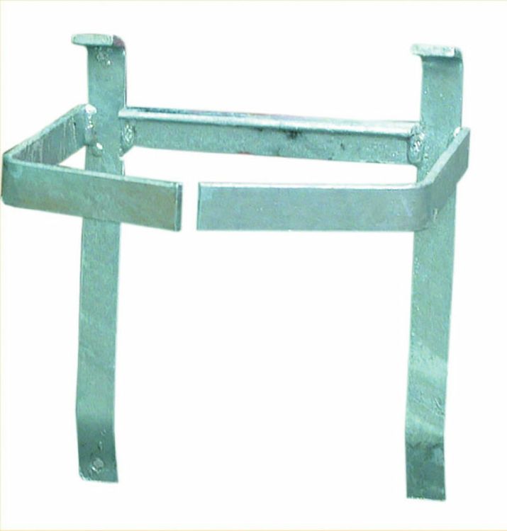 Buy Agrihealth Double Calf Bucket Bracket from £38.66