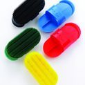 Lincoln Plastic Curry Comb - Black additional 2