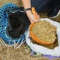 Trickle Net Shake &amp; Graze Chaff Net - Blue additional 1