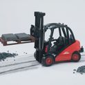 Bruder Linde Forklift H30D 1:16 additional 3