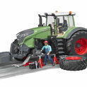 Bruder Fendt 1050 Vario Tractor with Mechanic + Garage Equipment 1:16 additional 1
