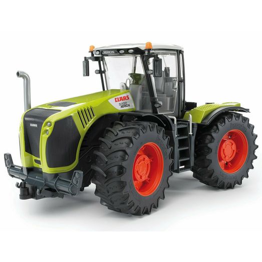 Bruder Claas Xerion 5000 Tractor 1:16
