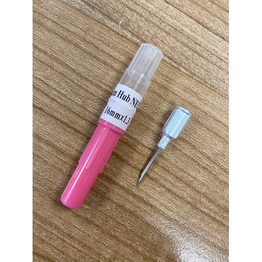 Neogen Disposable Needles 18 Gauge x 5/8 Inches