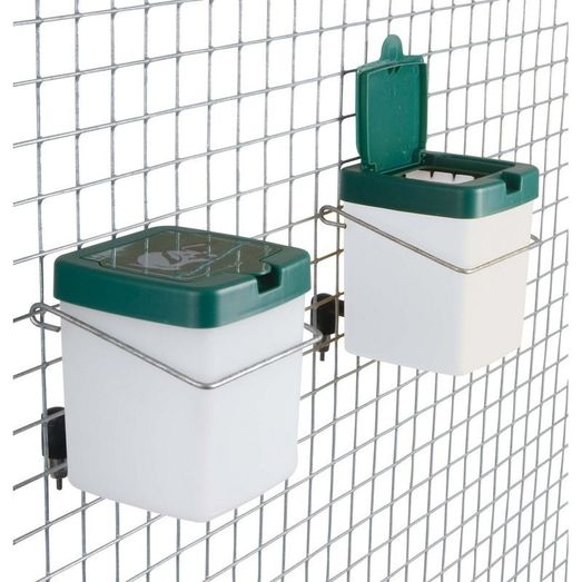 Copele Dummy Poultry Drinker with 0.5L Bottle