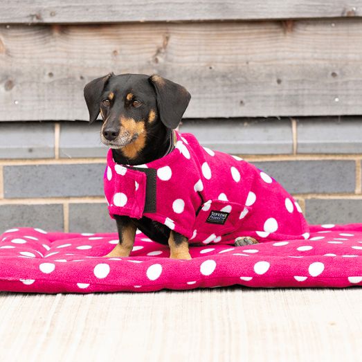 Supreme Products Dotty Fleece Dog Bed - Paradise Pink