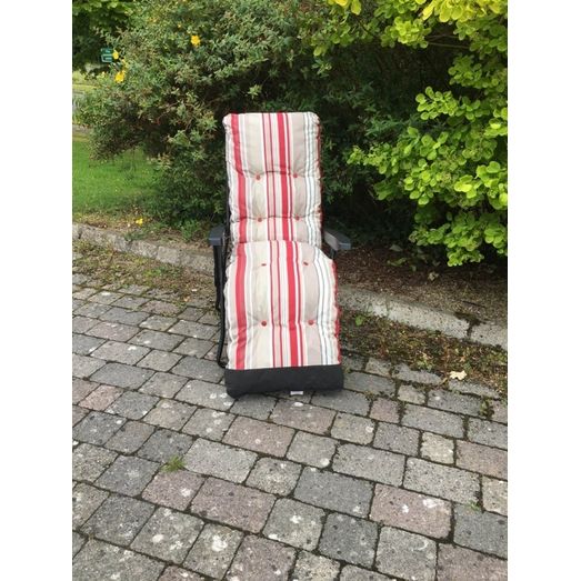 Tubular Relaxer Multi-Position Chair